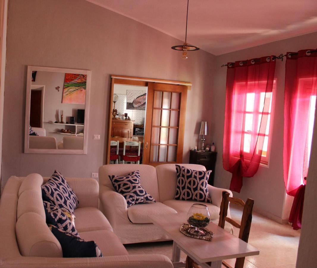 Free Zone Bed & Breakfast Annunziata  Bagian luar foto